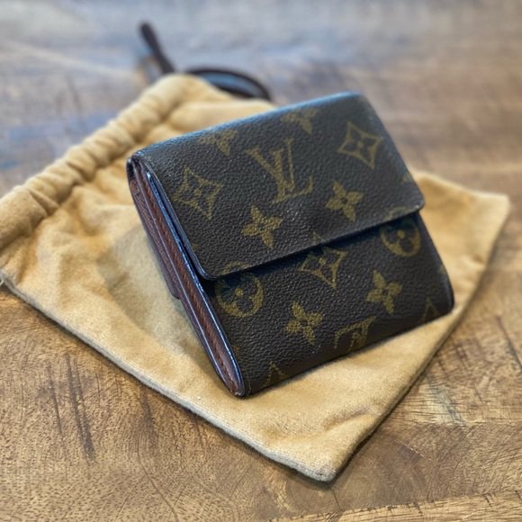 Louis Vuitton Elise Monogram Wallet - Picture 2 of 13